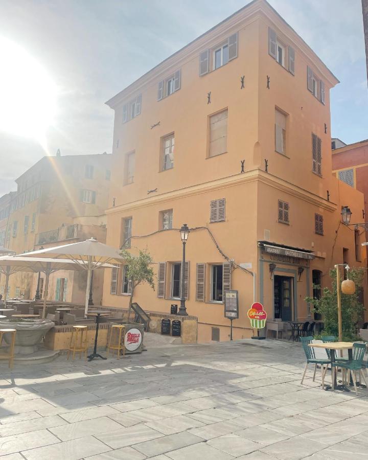 Casa Mantinum Au Coeur De La Citadelle Apartment Бастия Екстериор снимка